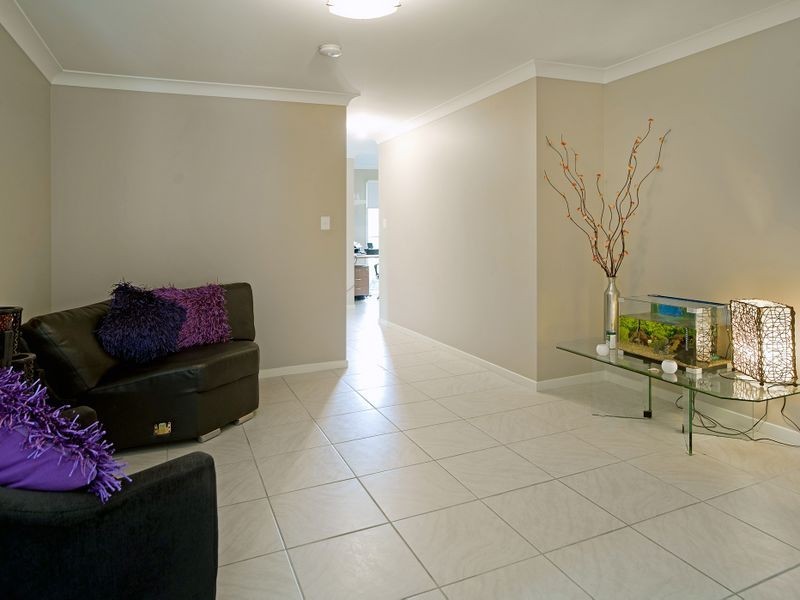 55 Victoria Drive, Pacific Pines QLD 4211