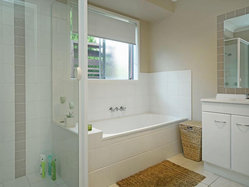 55 Victoria Drive, Pacific Pines QLD 4211