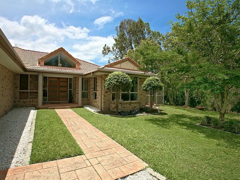 32 Boreen Ct, Helensvale QLD 4212