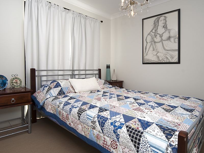 74 Serafina Drive, Helensvale QLD 4212