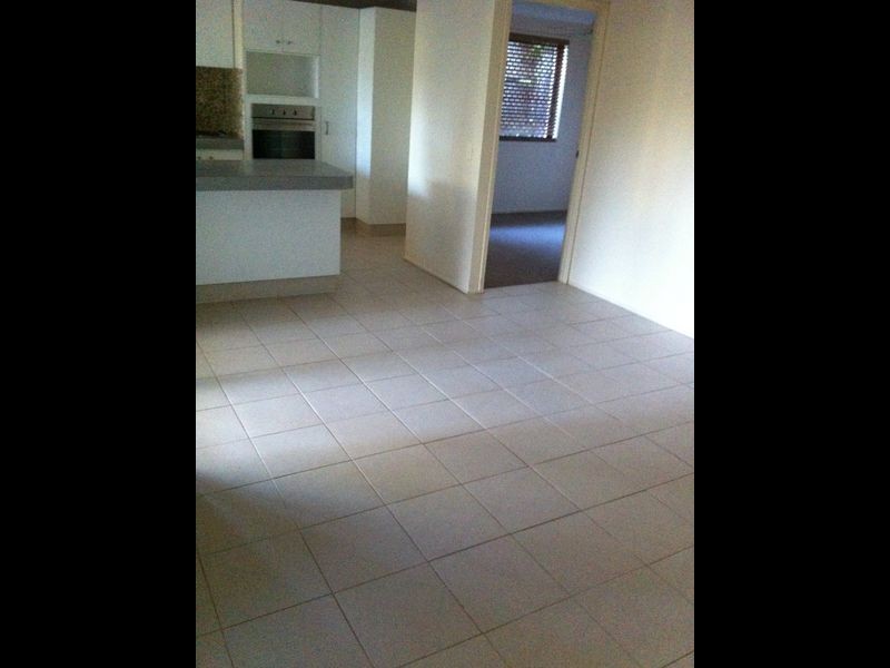 2 Cobram Place, Helensvale QLD 4212