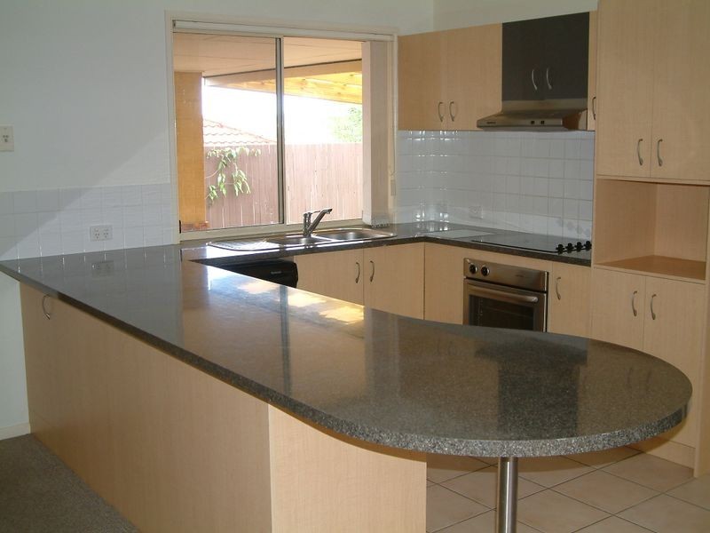 95 Lindfield Road, Helensvale QLD 4212