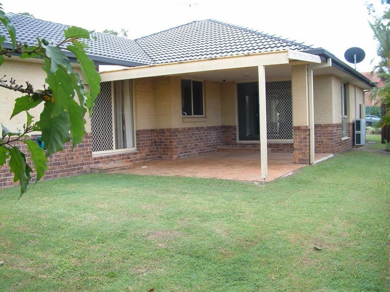 95 Lindfield Road, Helensvale QLD 4212