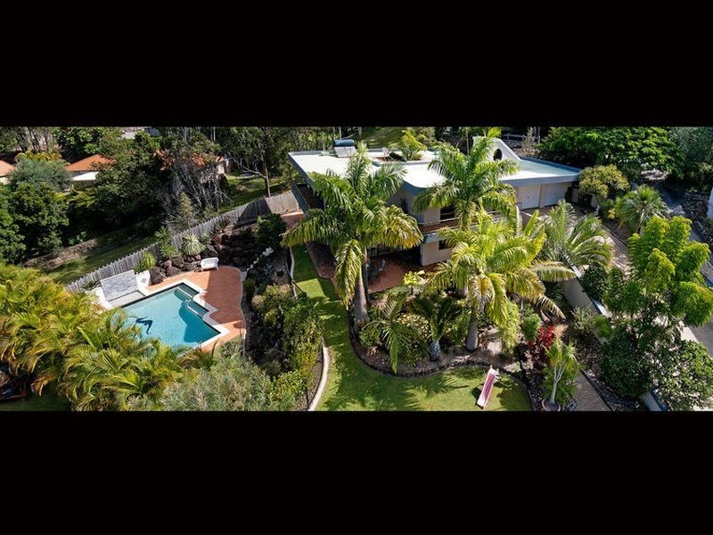 24 Surrey Ct, Helensvale QLD 4212