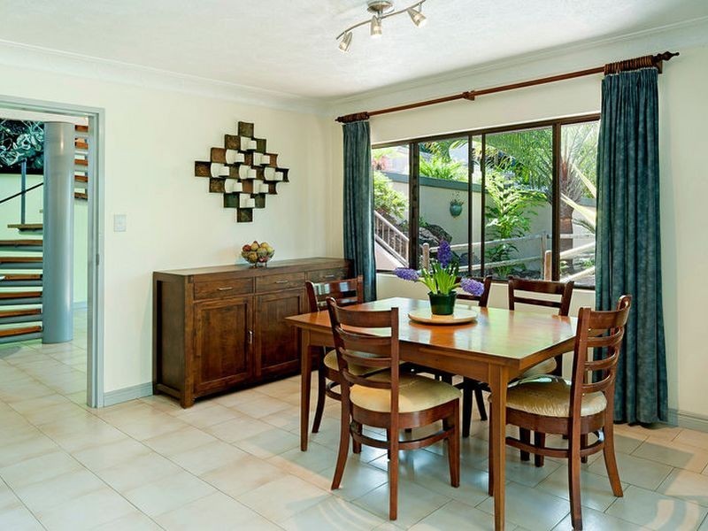 24 Surrey Ct, Helensvale QLD 4212