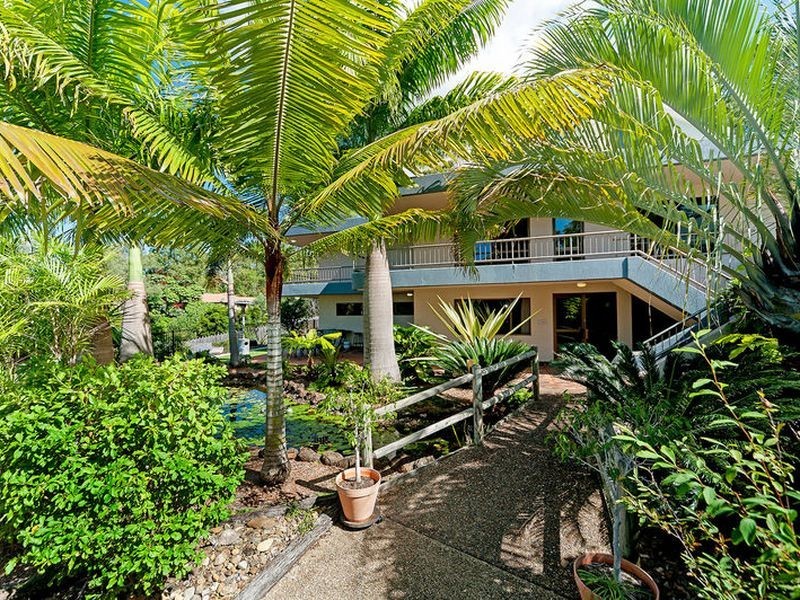 24 Surrey Ct, Helensvale QLD 4212