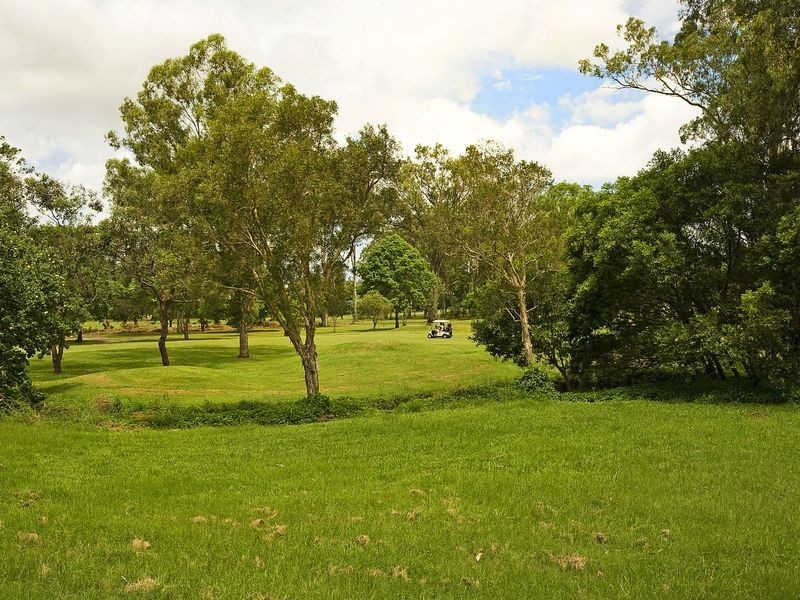 3 Wilmington Court, Helensvale QLD 4212