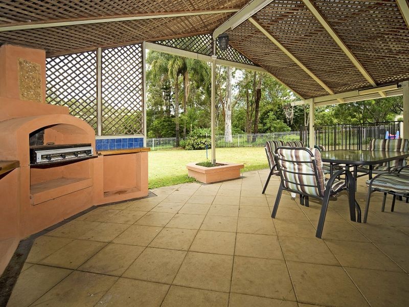 3 Wilmington Court, Helensvale QLD 4212
