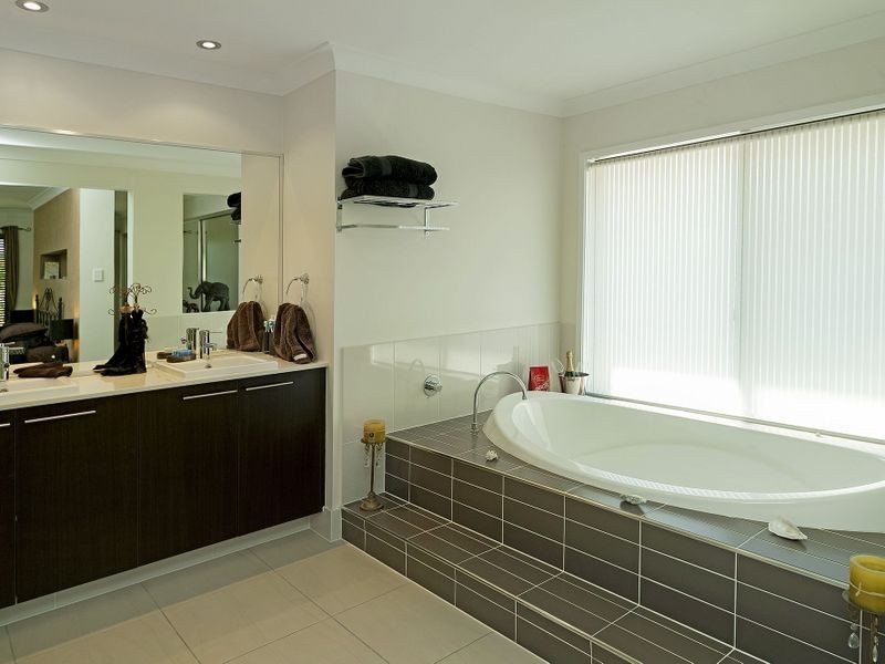 5 Homestead Circuit, Upper Coomera QLD 4209