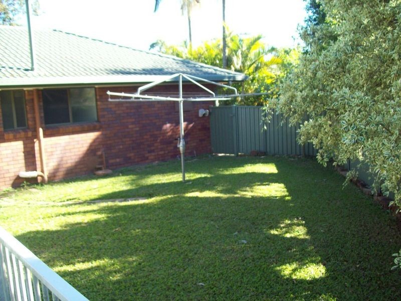 9 Batlow Court, Helensvale QLD 4212