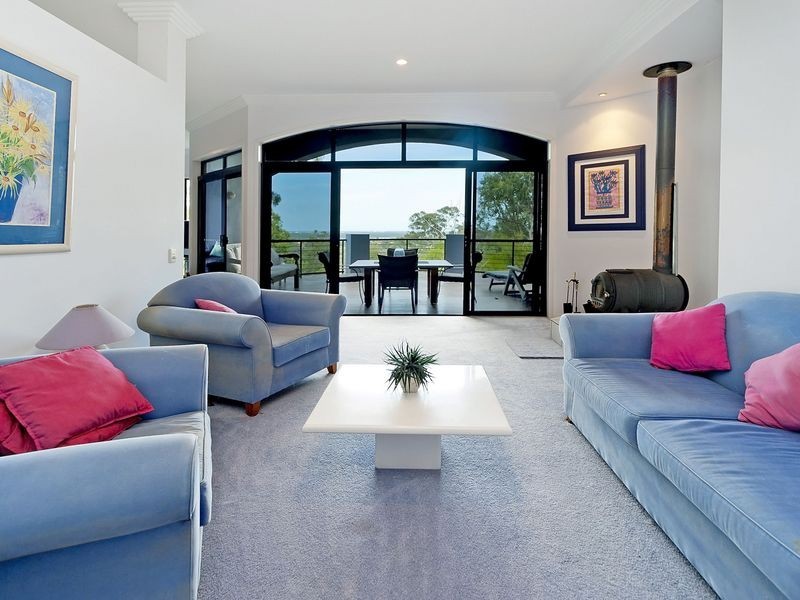 47 Highvale Drive, Helensvale QLD 4212