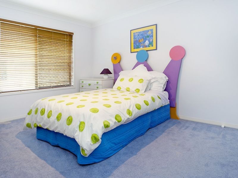 47 Highvale Drive, Helensvale QLD 4212