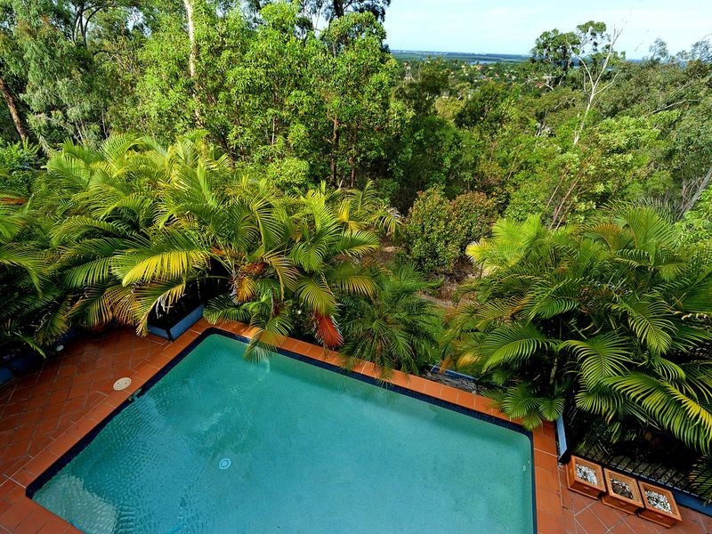 47 Highvale Drive, Helensvale QLD 4212