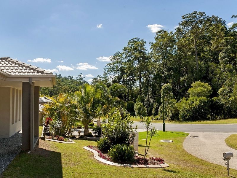87 Roberts Drive, Maudsland QLD 4210