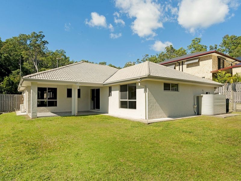 87 Roberts Drive, Maudsland QLD 4210
