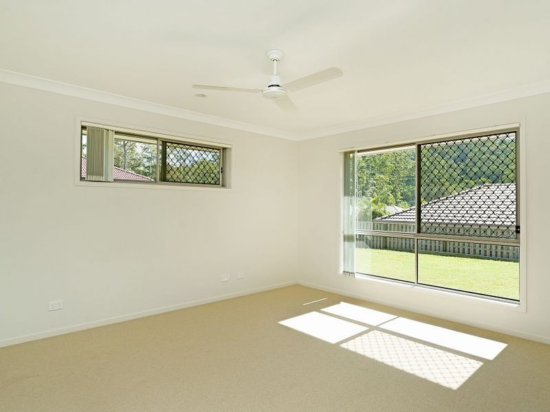 87 Roberts Drive, Maudsland QLD 4210