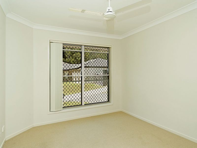87 Roberts Drive, Maudsland QLD 4210