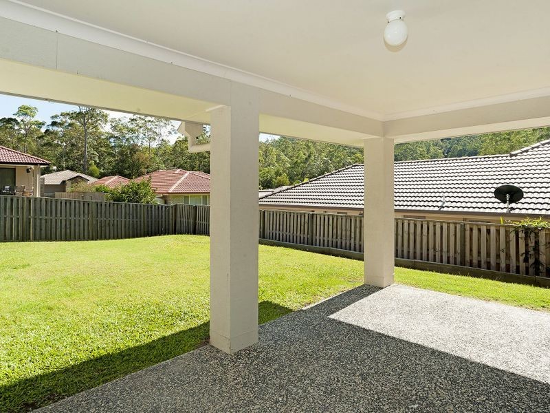 87 Roberts Drive, Maudsland QLD 4210