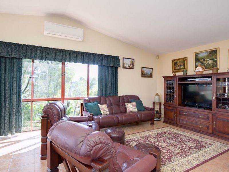 12 Crestridge Cr, Oxenford QLD 4210