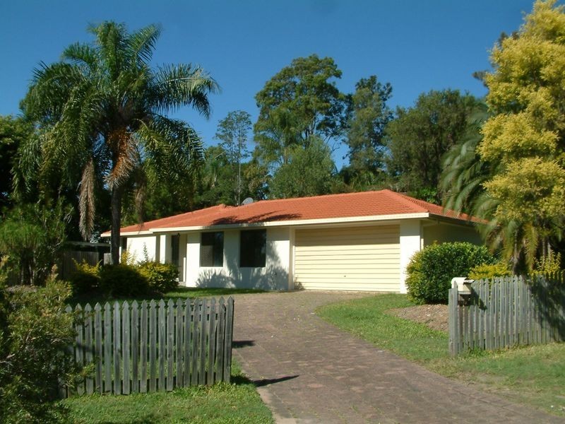 22 Goodman Cl, Highland Park QLD 4211