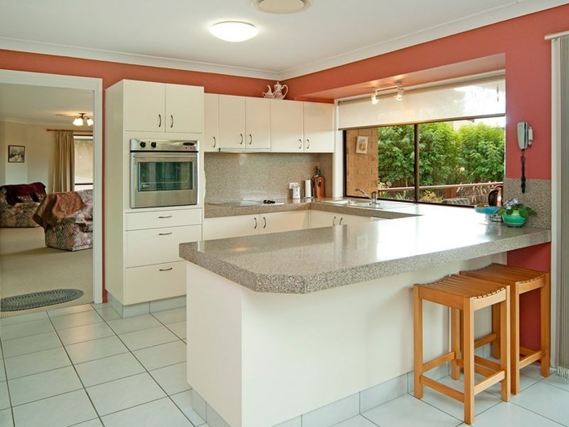 9 Dubbo Court, Helensvale QLD 4212