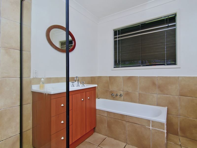 10 Tamworth Drive, Helensvale QLD 4212