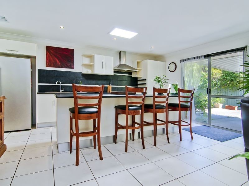 10 Tamworth Drive, Helensvale QLD 4212