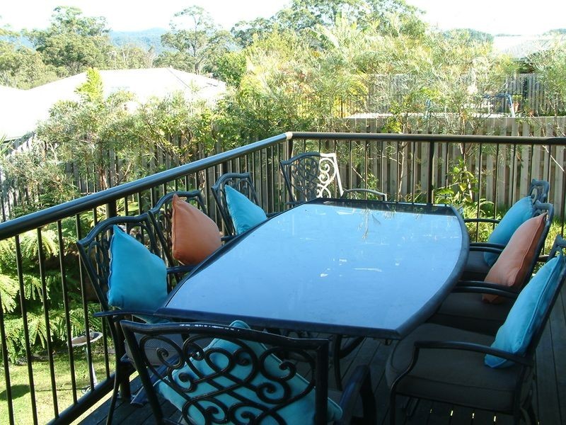 17 Bakers Ridge Drive, Oxenford QLD 4210