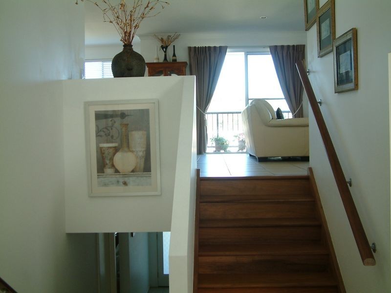 17 Bakers Ridge Drive, Oxenford QLD 4210