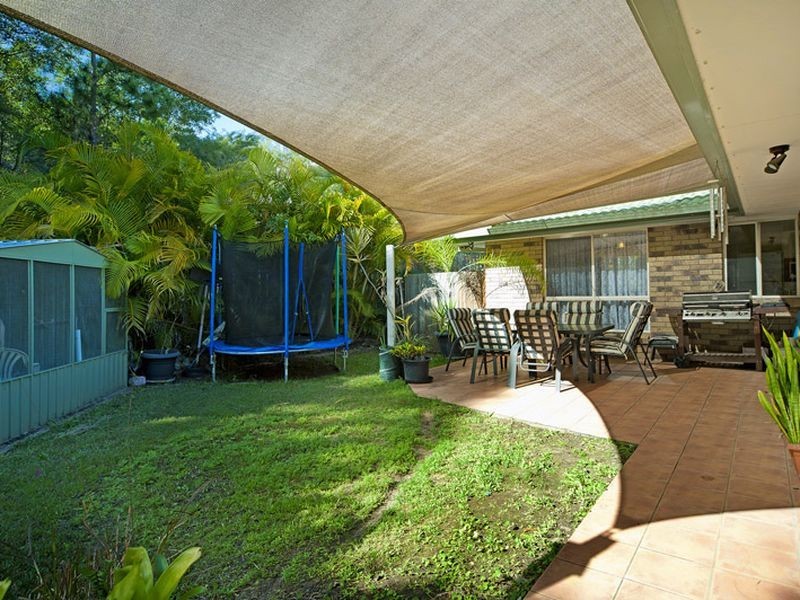 203 Universal Street, Oxenford QLD 4210