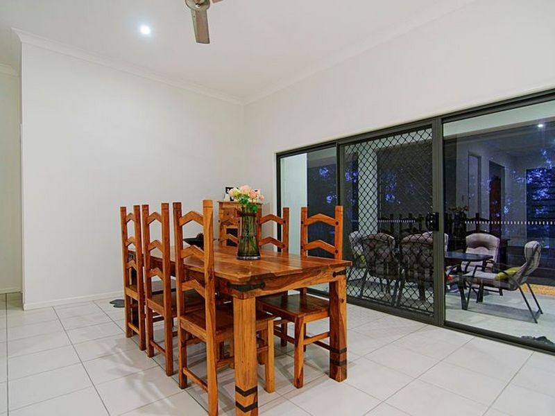 37 Yarrayne Valley Drive, Upper Coomera QLD 4209