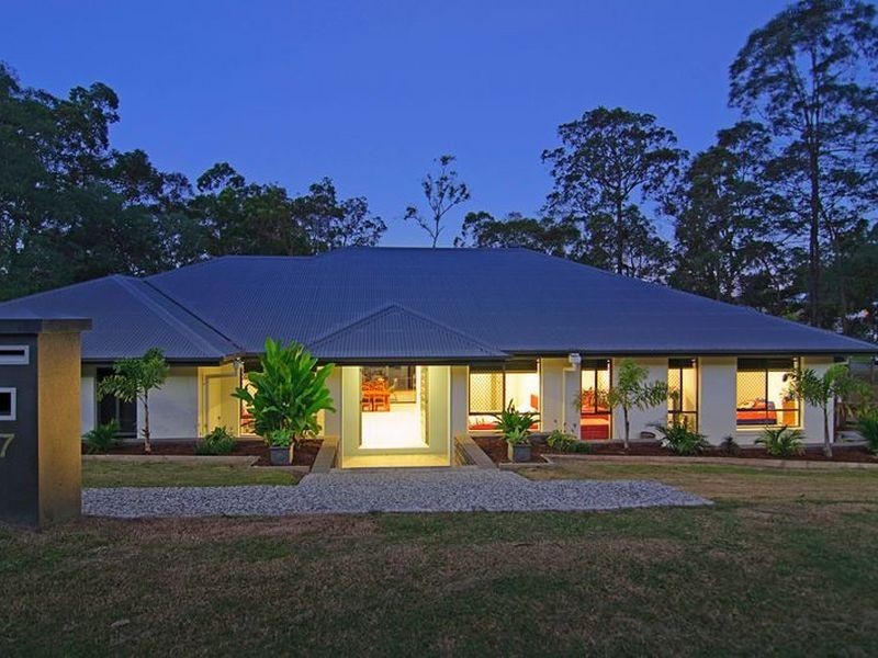 37 Yarrayne Valley Drive, Upper Coomera QLD 4209