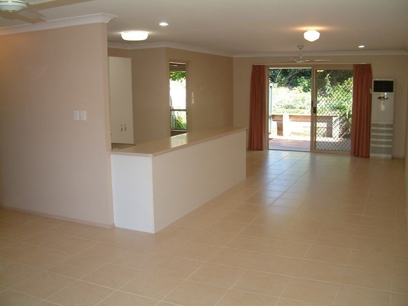 1 Doyalson Place (unit 20), Helensvale QLD 4212