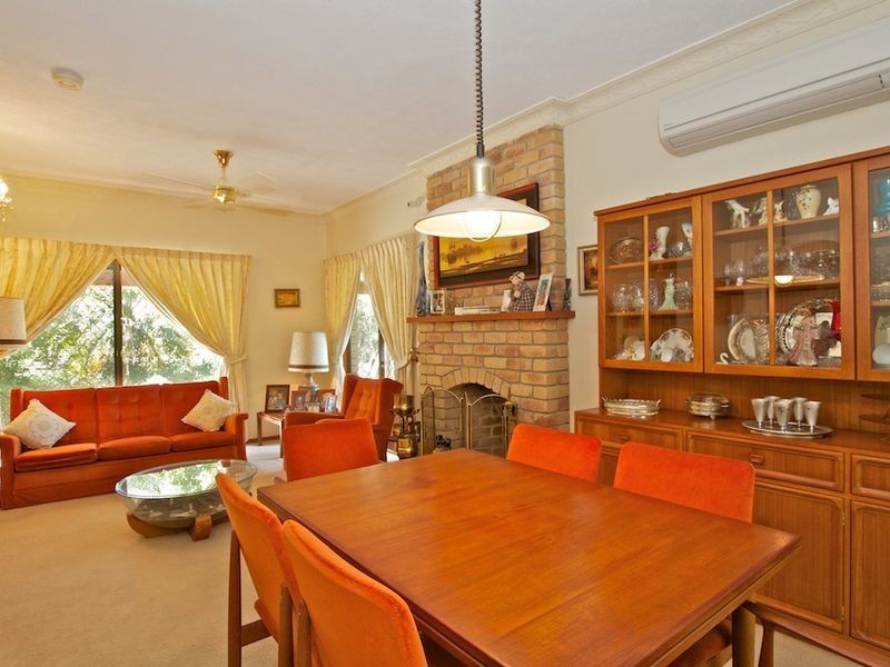 8 California Drive, Oxenford QLD 4210