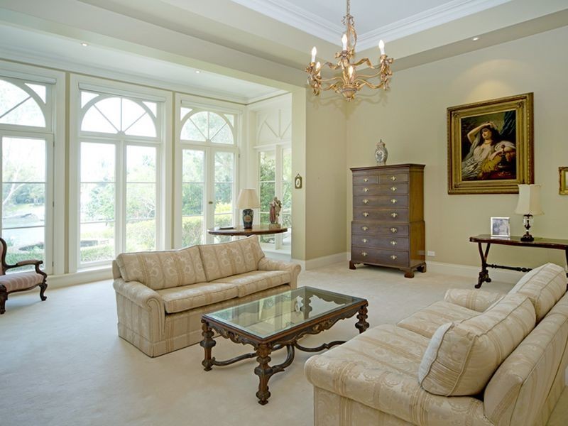 1091 Beechwood Drive, Hope Island QLD 4212