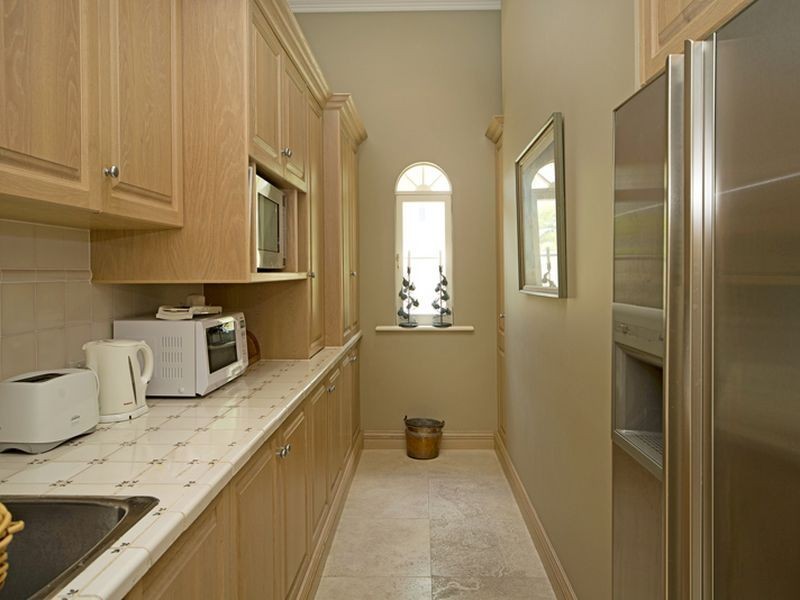 1091 Beechwood Drive, Hope Island QLD 4212