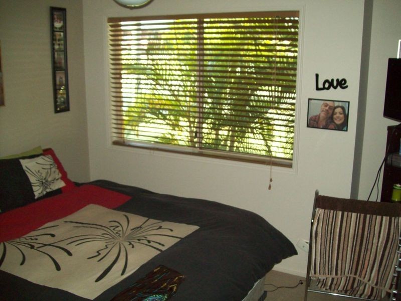 120 Mildura Drive, Helensvale QLD 4212