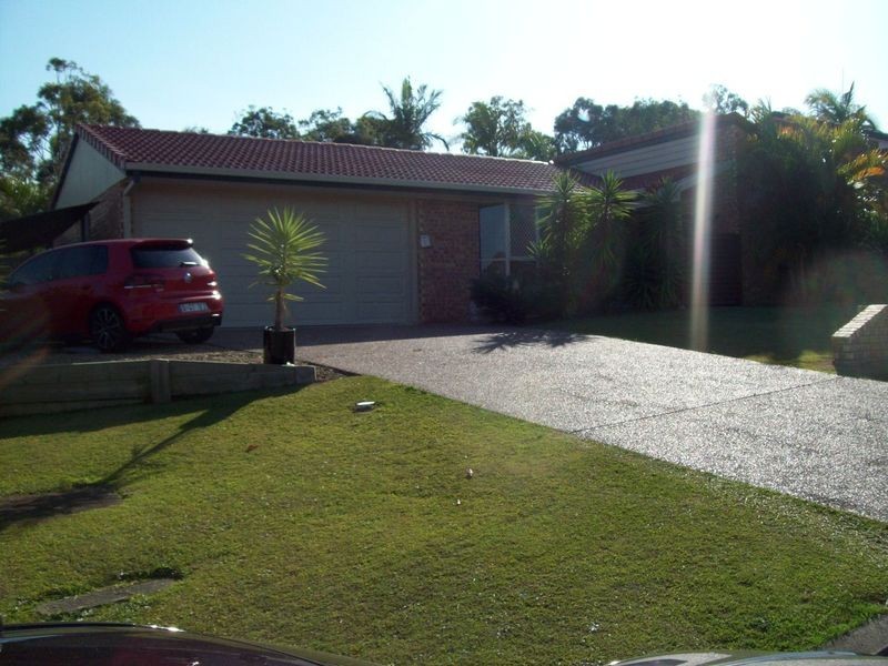 120 Mildura Drive, Helensvale QLD 4212