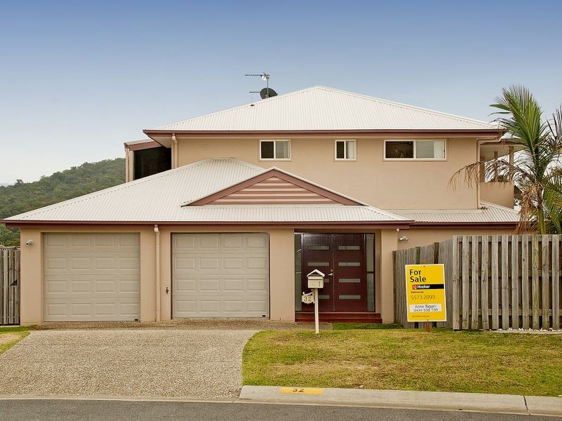1/32 Buchanan Circuit, Oxenford QLD 4210