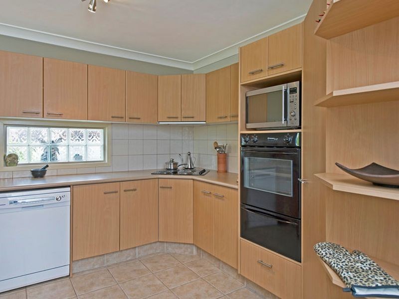 18 Monterey Keys Drive, Monterey Keys QLD 4212