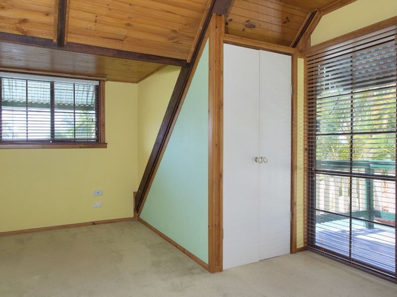 18 Robe Court, Helensvale QLD 4212