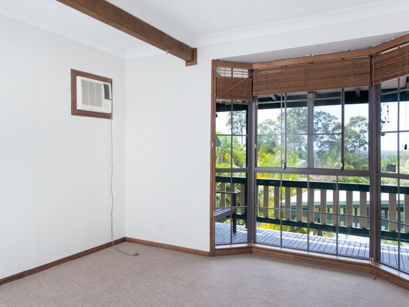 18 Robe Court, Helensvale QLD 4212