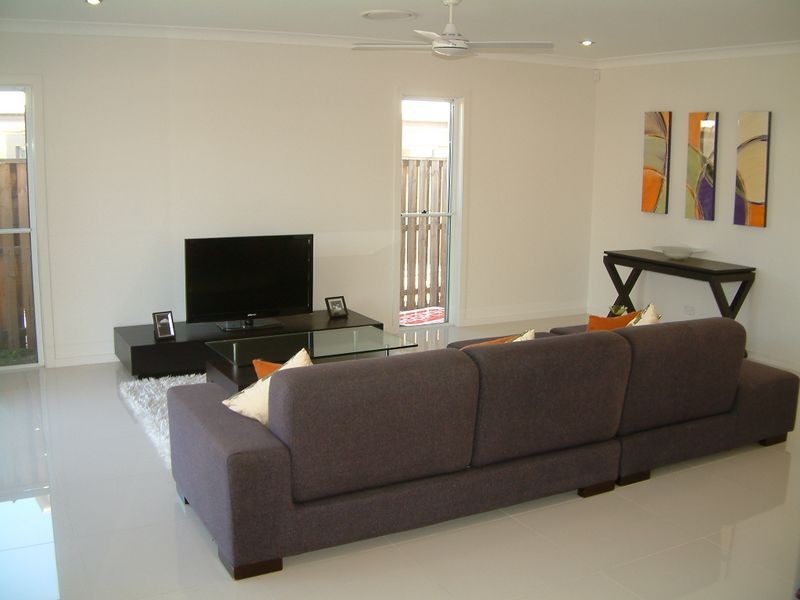23 Bunderoo Circuit, Pimpama QLD 4209