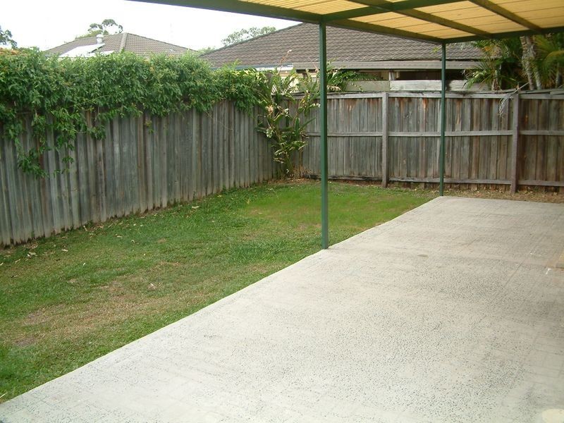 7 Plimsoll Place, Helensvale QLD 4212