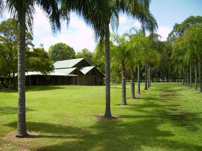 44 Ruth Terrace, Oxenford QLD 4210