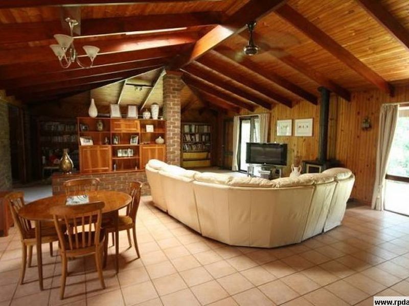 44 Ruth Terrace, Oxenford QLD 4210