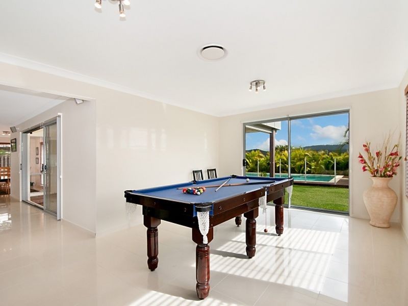 32 Salvado Drive, Pacific Pines QLD 4211