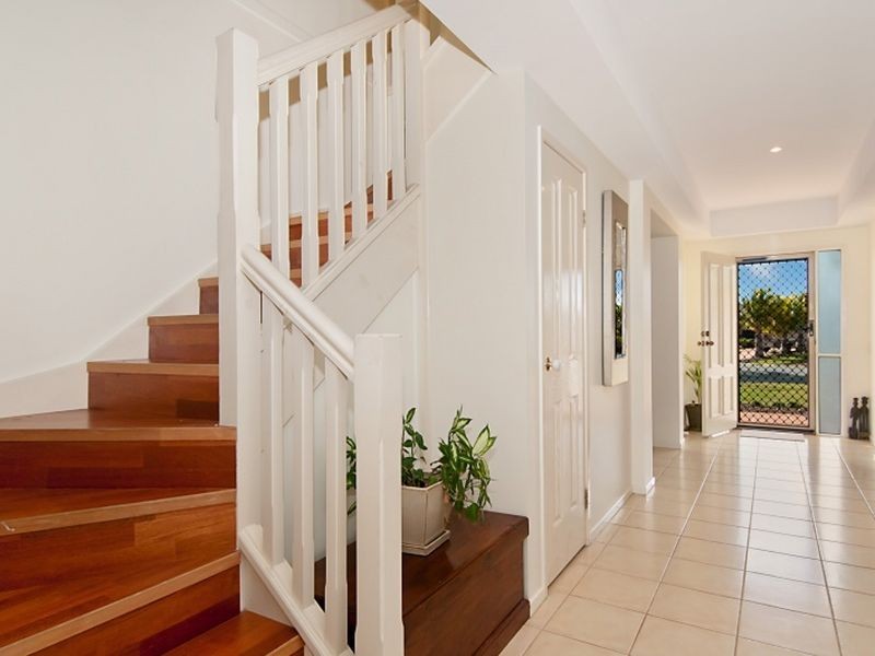 3 Tammy Court, Helensvale QLD 4212