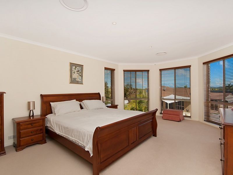 3 Tammy Court, Helensvale QLD 4212