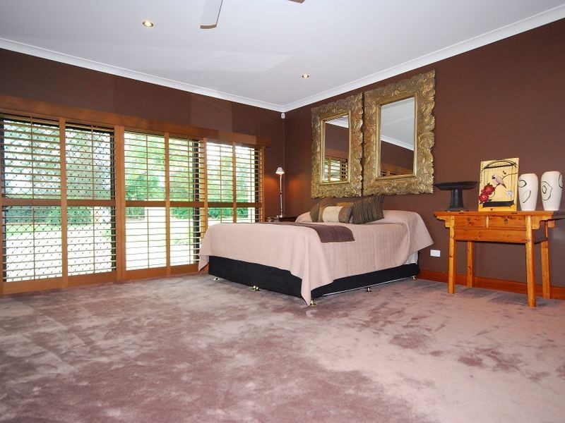 82 Rivertree Avenue, Helensvale QLD 4212